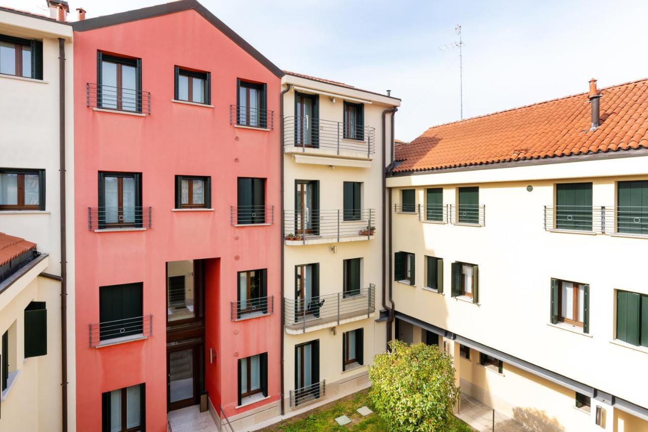 Ca' Degli Antichi Giardini Apartments Венеция Экстерьер фото