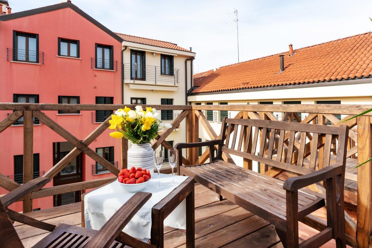 Ca' Degli Antichi Giardini Apartments Венеция Экстерьер фото