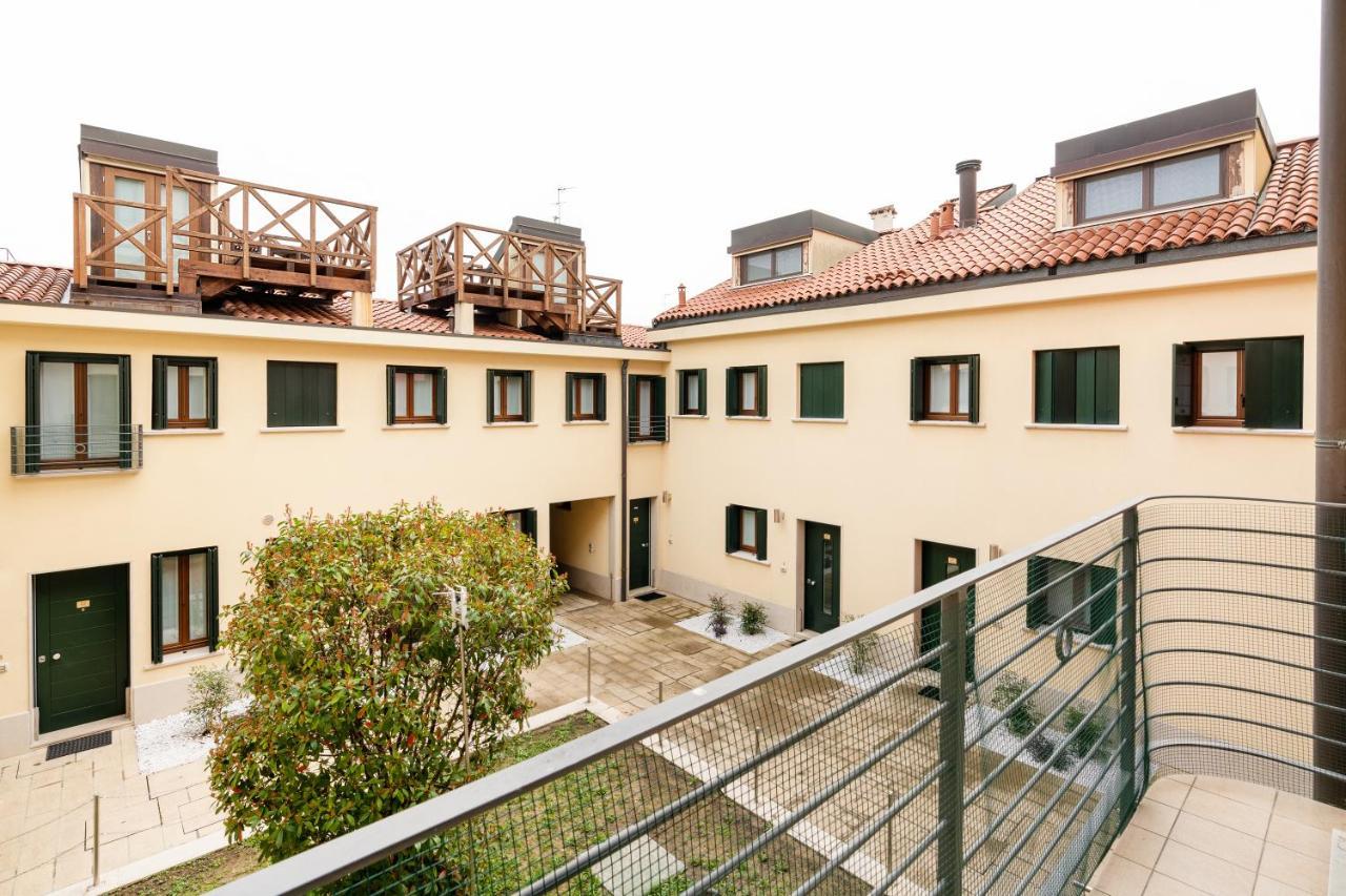 Ca' Degli Antichi Giardini Apartments Венеция Экстерьер фото